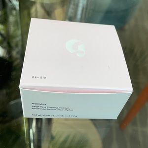 Glossier WoWder